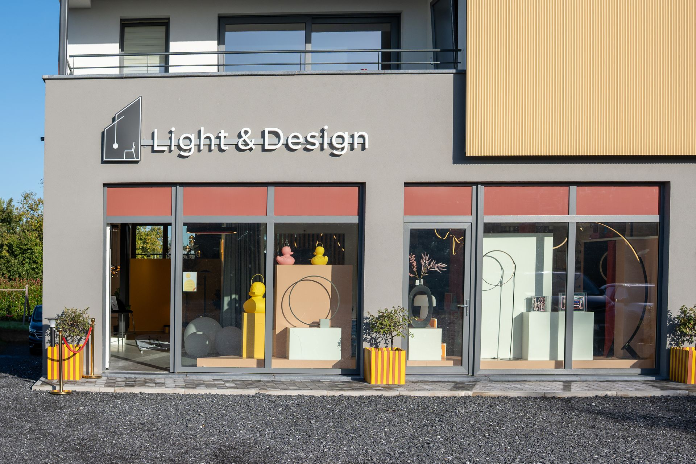 Photo de la facade du showroom Light &amp; Design à Bois de Villers