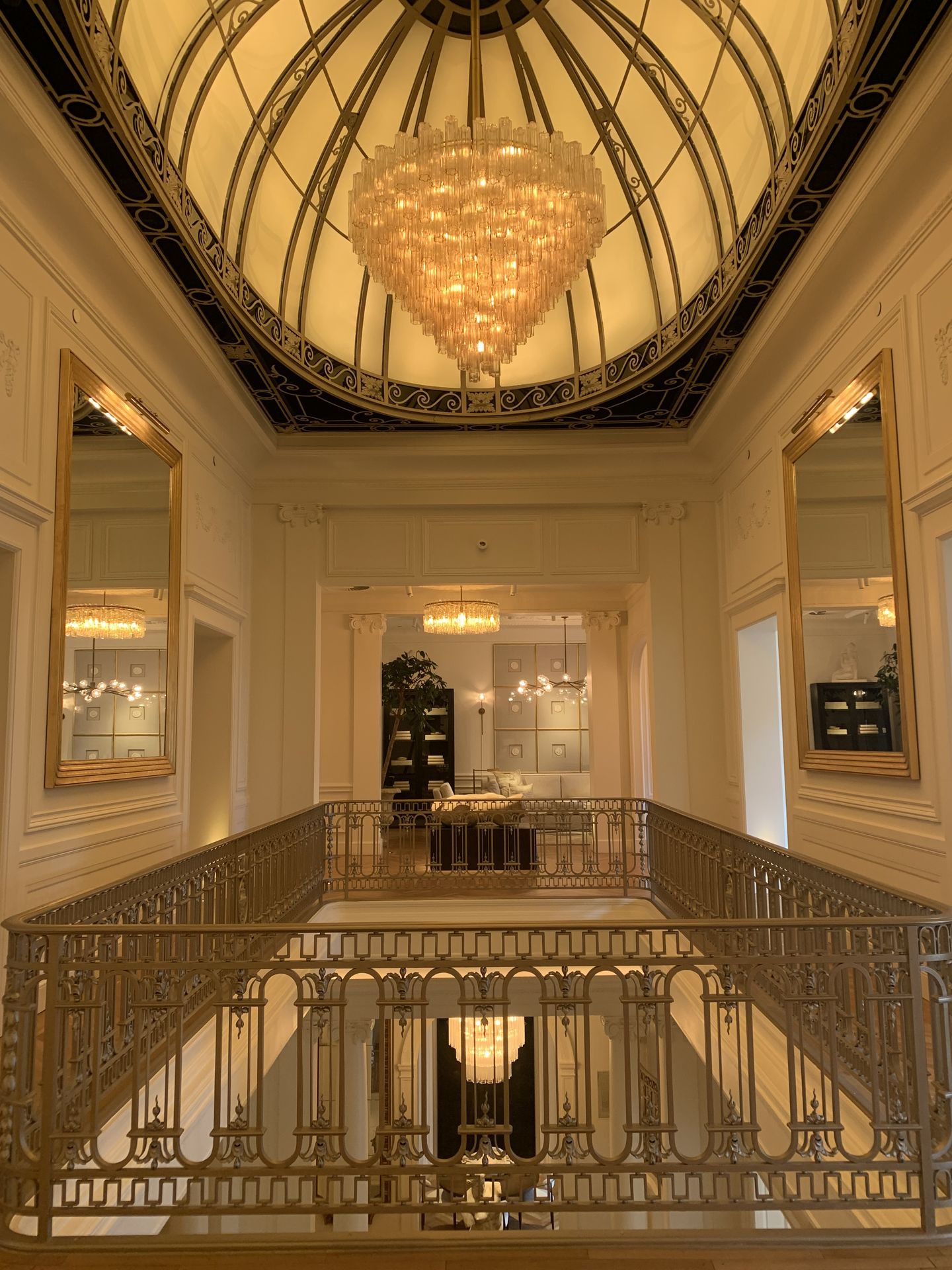 Photo du showroom 1er étage the world of RH