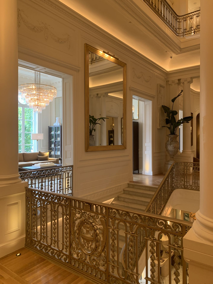 Photo du showroom 1er étage the world of RH